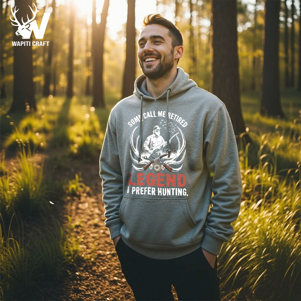Enduring Hunting Passion Hoodie For Seasoned Hunters and Wild Marksmen - Wapiti Craft
